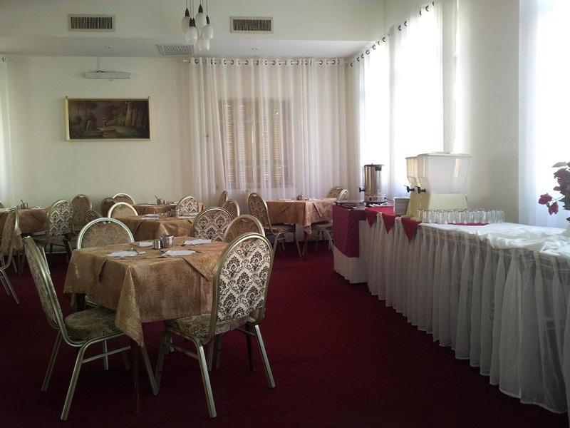 Rivoli Hotel Йерусалим Екстериор снимка